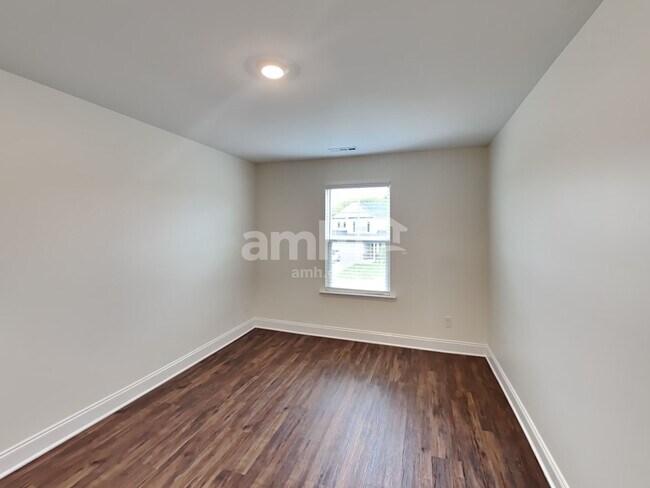 Building Photo - 5312 Virtue Ave