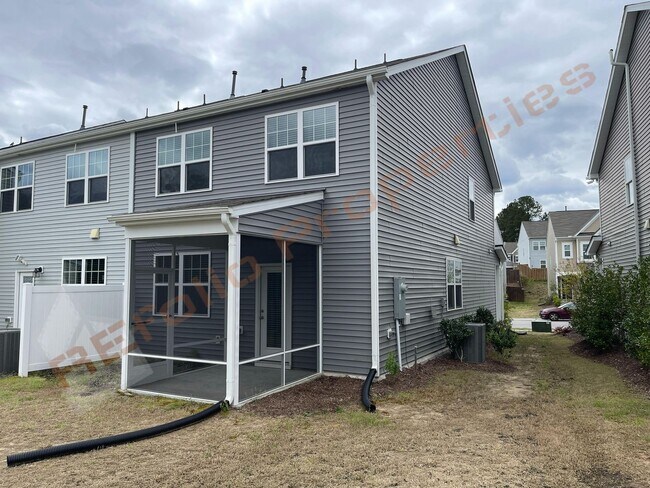 Building Photo - 1211 Homecoming Wy