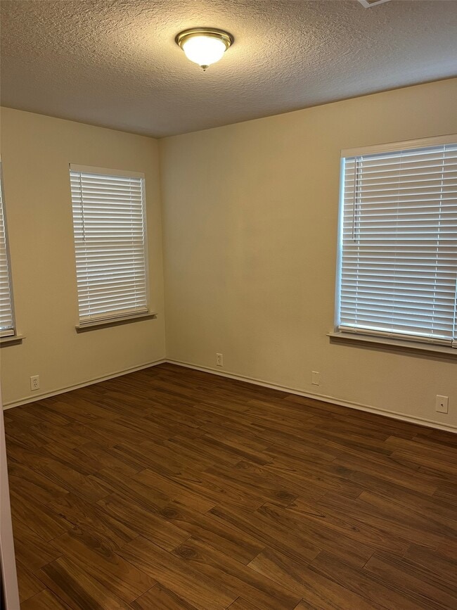 Building Photo - 4918 Cloudhaven Ct