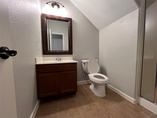 Building Photo - 146 Black Swan Pl