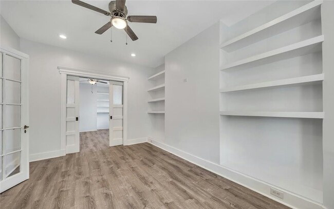 Building Photo - 425 Hancock Pl