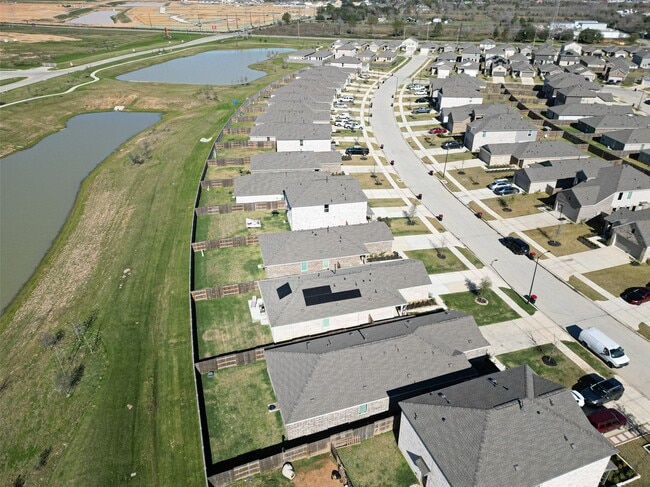 Building Photo - 28923 Great Cyn Dr