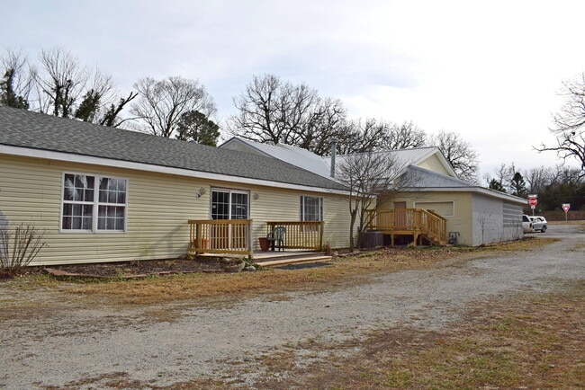 Building Photo - 6271 W Cedar Meadows Ln