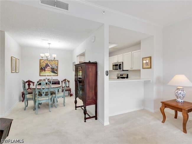 Building Photo - 900 Arbor Lake Dr