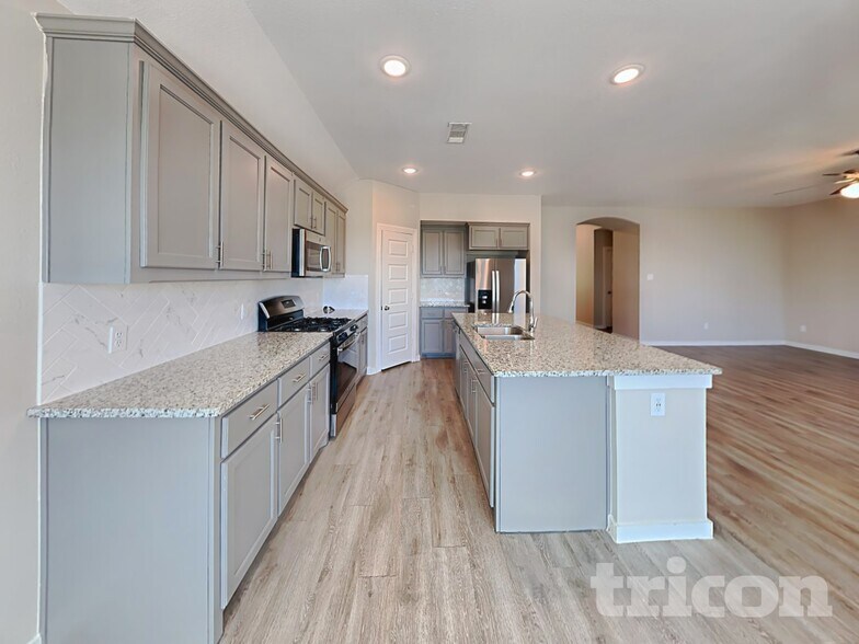 Building Photo - 2019 Clear Br Wy