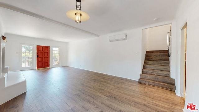 Building Photo - 9000 Elevado Ave