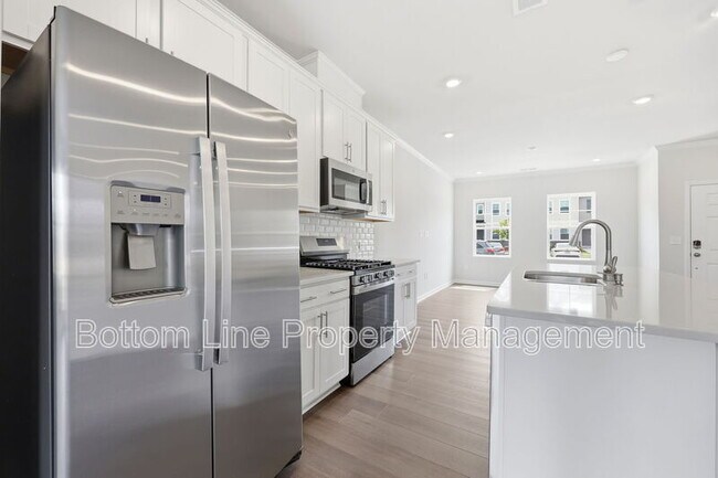 Building Photo - 2495 Tonoloway Dr