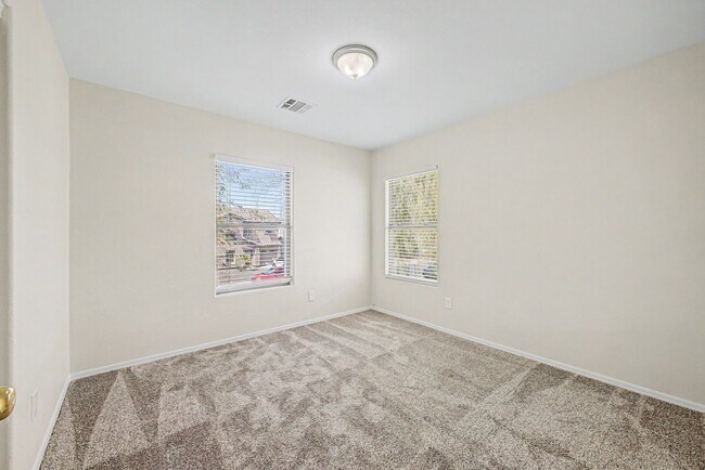 Building Photo - 6451 W Branham Ln
