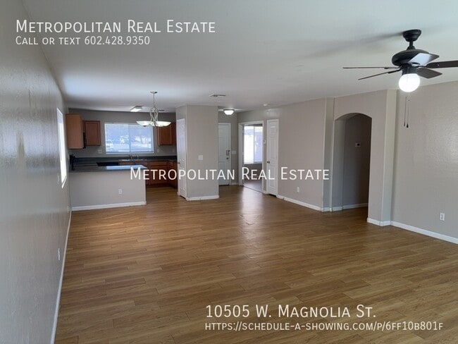 Building Photo - 10505 W Magnolia St