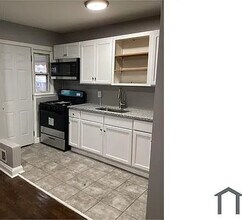 Building Photo - 2 bedrooms 2 bathrooms