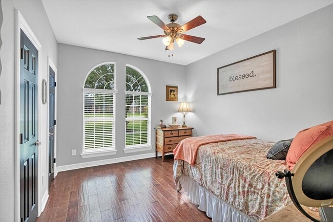 Building Photo - 8810 Tumblewood Dr