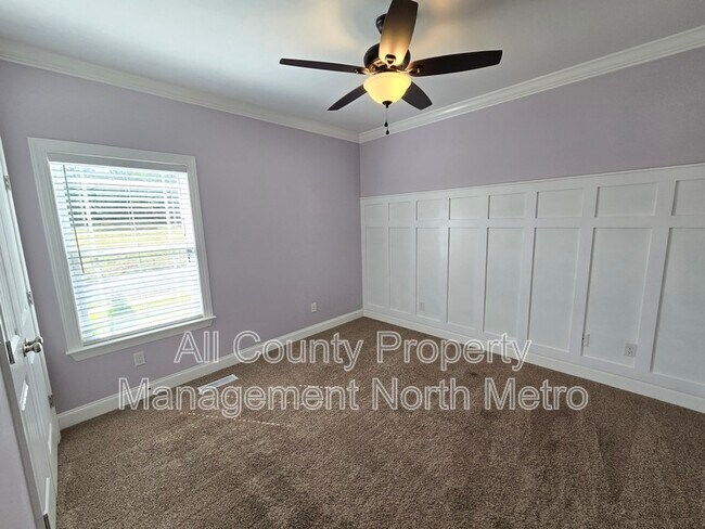 Building Photo - 284 Quartz Dr