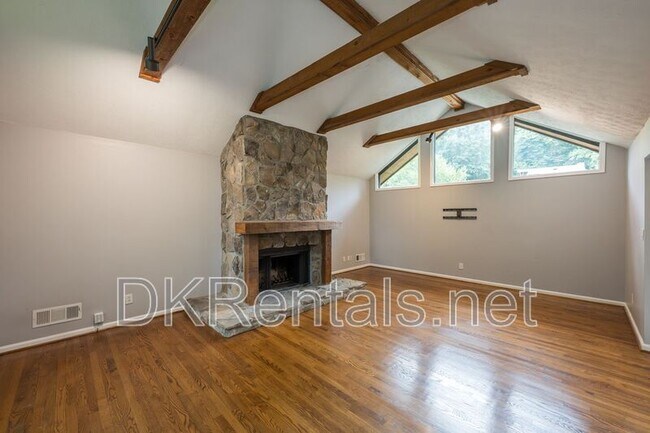Building Photo - 1125 Trailmore Dr