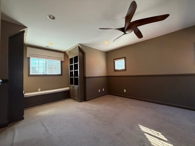Building Photo - 15124 Sapphire Hill Ln