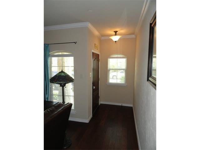 Building Photo - 8808 Whitehead St