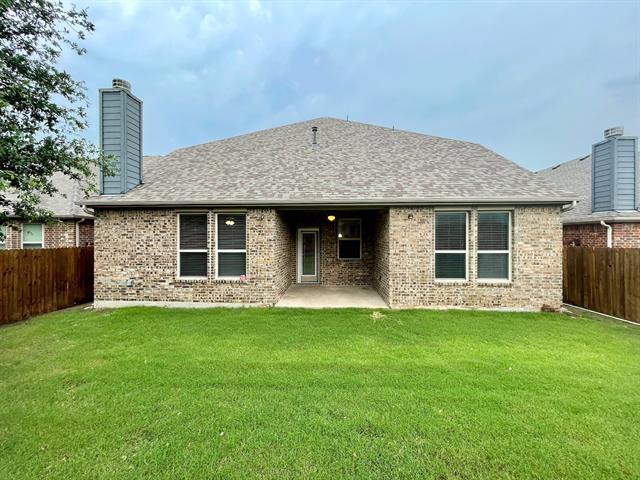 Building Photo - 15829 Langsdale St