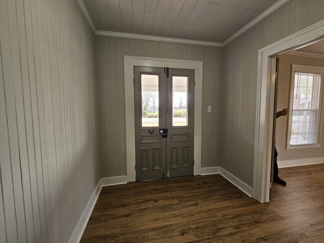 Building Photo - 359 Flat Rock Rd