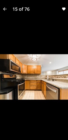 Building Photo - 949 Constance Ln