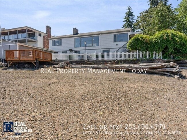 Building Photo - 5304 Hyada Blvd NE