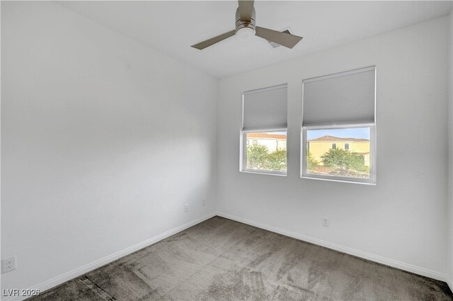 Building Photo - 985 Via Lombardi