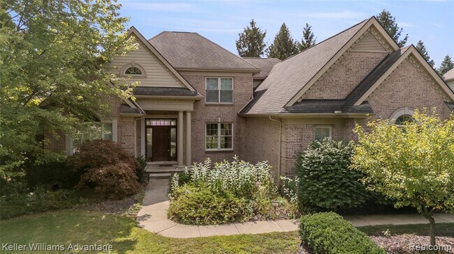 Primary Photo - 47611 Manorwood Dr