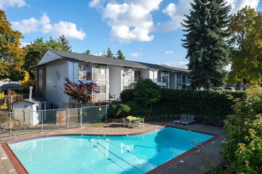 Primary Photo - SAGEWOOD ESTATES