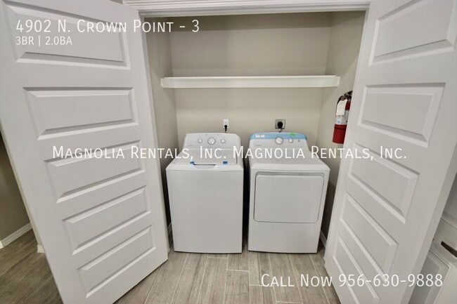 Building Photo - 4902 N Crown Point