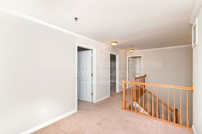 Building Photo - 8932 Milford Haven Ct