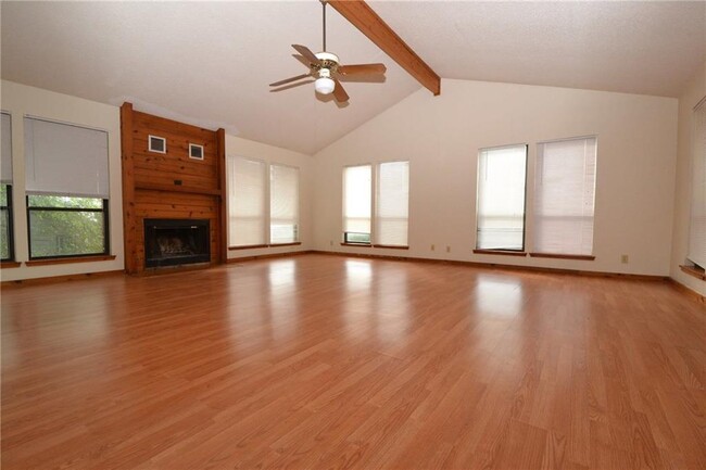 Building Photo - 5311 Doe Valley Ln