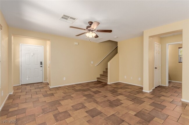 Building Photo - 179 Redwood Pond Dr