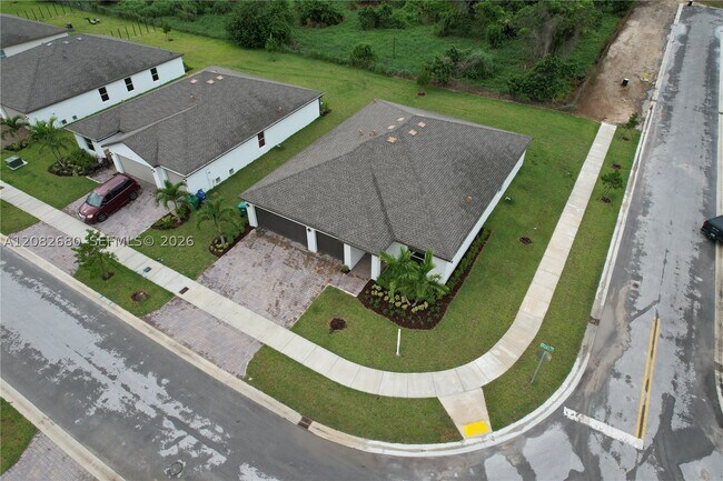 Building Photo - 17501 SW 285th St