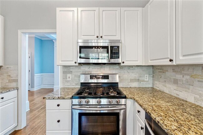 Building Photo - 1362 Cartecay Dr NE