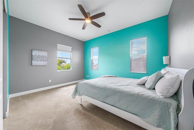 Building Photo - 15406 Goldfinch Cir