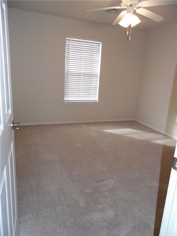 Building Photo - 1908 SW Marquette Rd