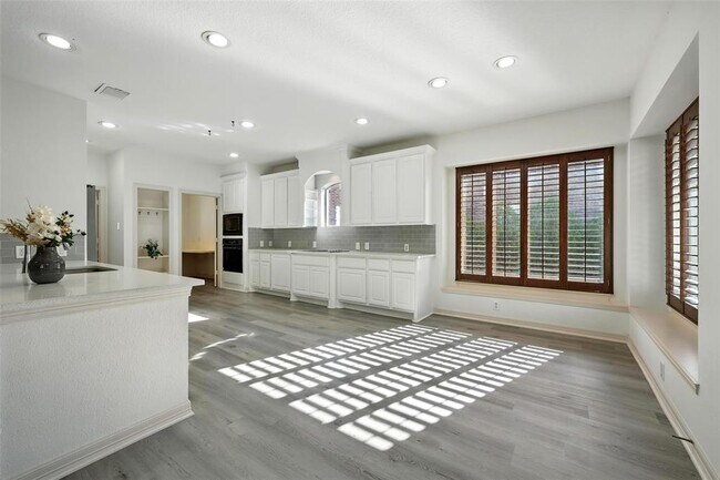 Building Photo - 5722 Arbor Breeze Ct