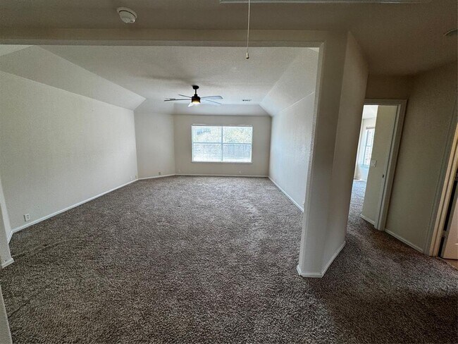 Building Photo - 301 Winecup Way