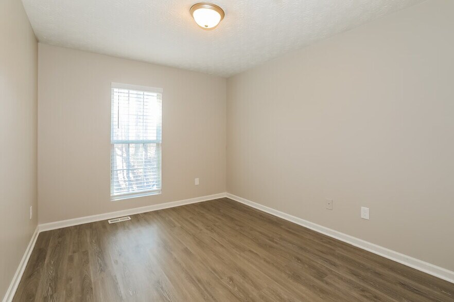 Building Photo - 3904 Waldrop Ln