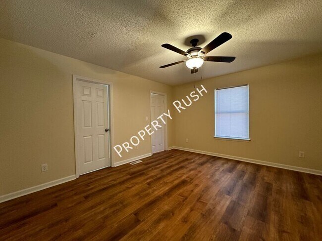 Building Photo - 4921 Charwood Trail NW