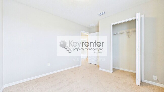 Building Photo - 14517 Dunrobin Dr