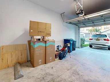 Building Photo - 15126 Sunny Day Dr