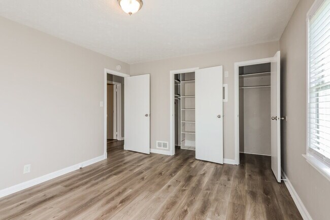 Building Photo - 515 Stover Ave