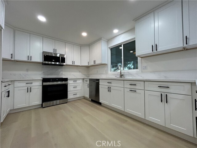 Building Photo - 33155 Buckwheat Dr