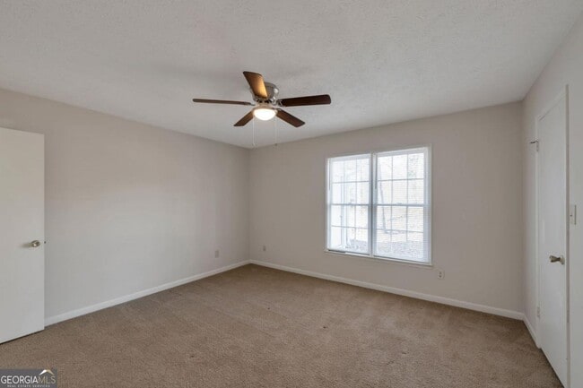 Building Photo - 280 Matthew Ln