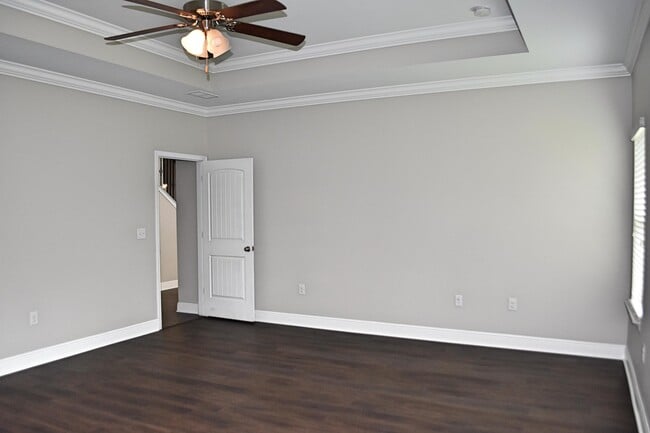 Building Photo - 192 Windchime Way
