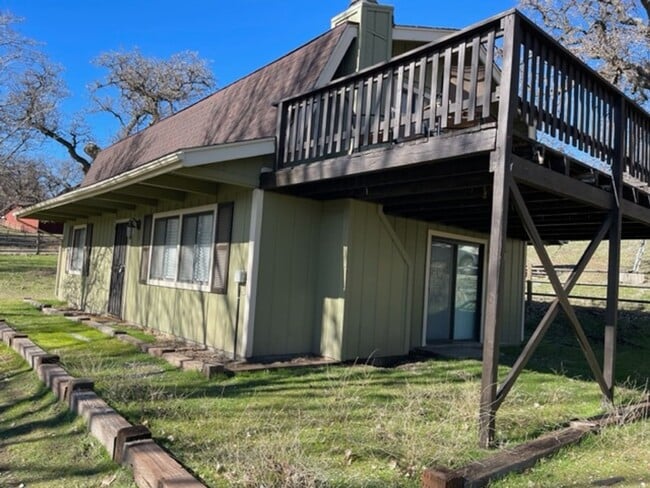 Building Photo - Completely Furnished -   VALLEY FLOOR     ...