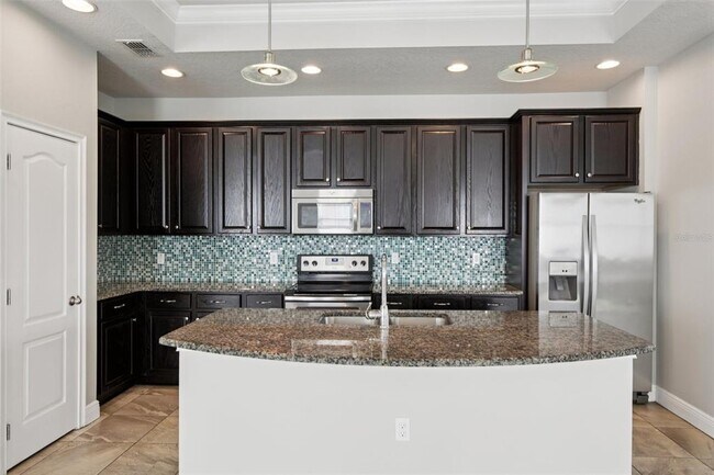 Building Photo - 6906 Sail View Ln