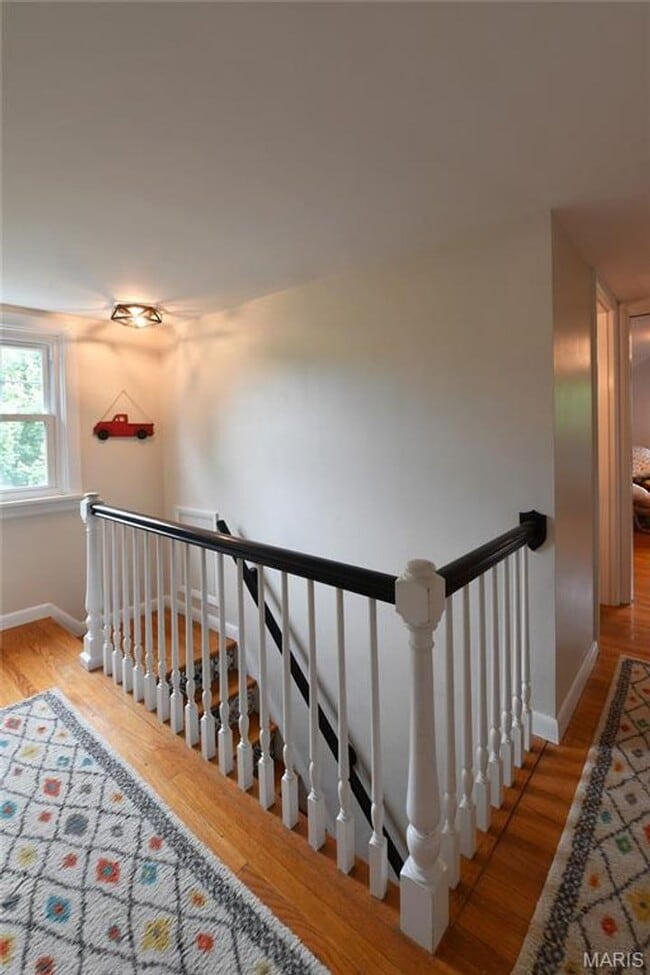 Building Photo - 342 Greenleaf Dr