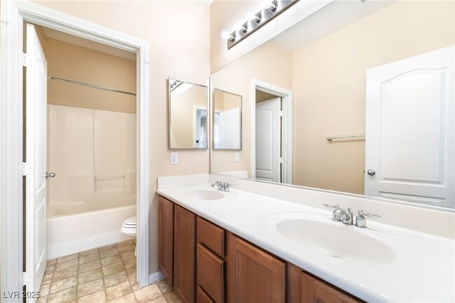 Building Photo - 744 Blue Barrel St