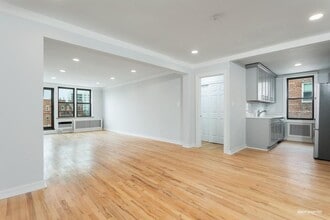 Building Photo - 2 bedroom in Brooklyn NY 11218