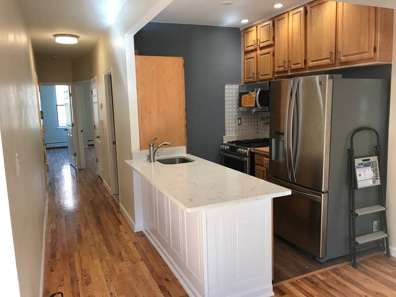 Building Photo - 507 W 173rd St
